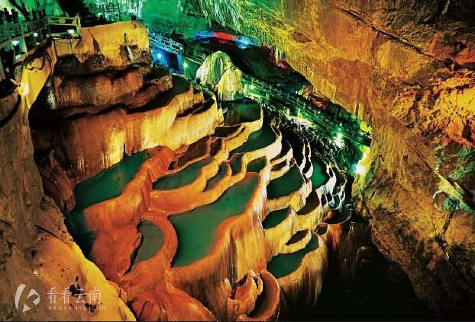 九乡风景区洞中奇观