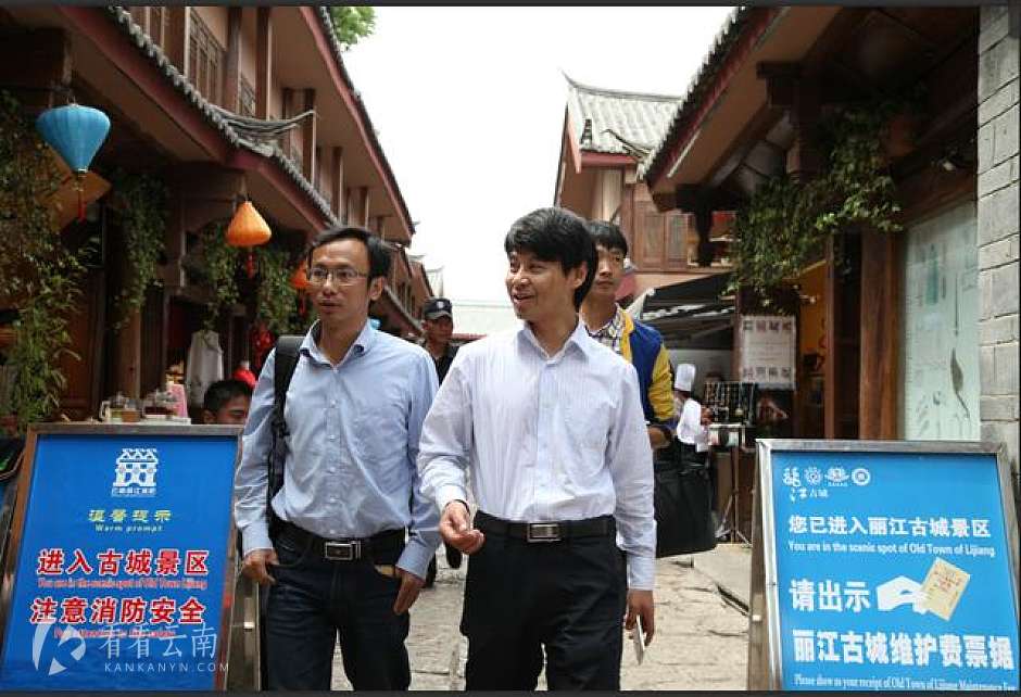 采访云南假日风光国际旅游集团董事长张兴平