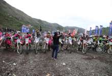 今日东川上演摩托车精彩大戏 东川泥石流越野赛正式拉开帷幕-看看云南