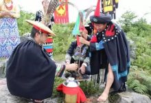 民族村|西山罗汉山主峰迎取火把节火种仪式-看看云南