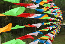 今日云南|香格里拉飘扬的经幡-看看云南