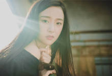 当空姐走进废墟，一下子就变成了性感小野猫-看看云南