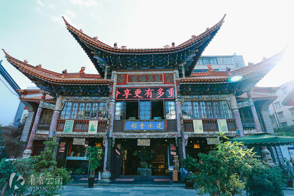 藏在昆明市中心的老建筑，曾在宣统年间引领风骚