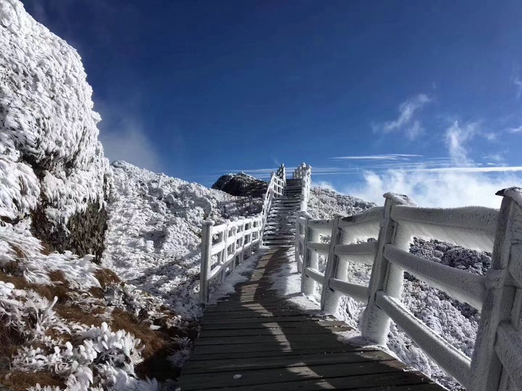 今日云南 | 轿子雪山又一冬-看看云南