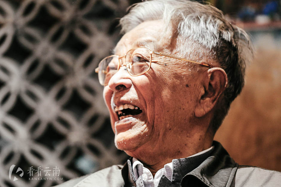 90岁，“慢下来”的褚时健