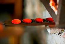 世界上最好的围棋子，用玛瑙翡翠做原料，500年的手艺传承-看看云南