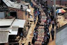 用一双筷子吃遍3050桌美食，云南这个地方的宴席号称世界最长-看看云南