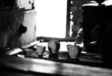 来隐藏在云南大山里的百年老茶馆,歇歇脚-看看云南