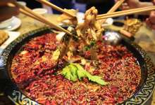 绝不卖鸳鸯锅，让重庆人排队“找刺激”的火锅店终于来昆明啦！-看看云南