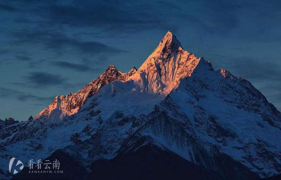 梅里雪山“日照金山”