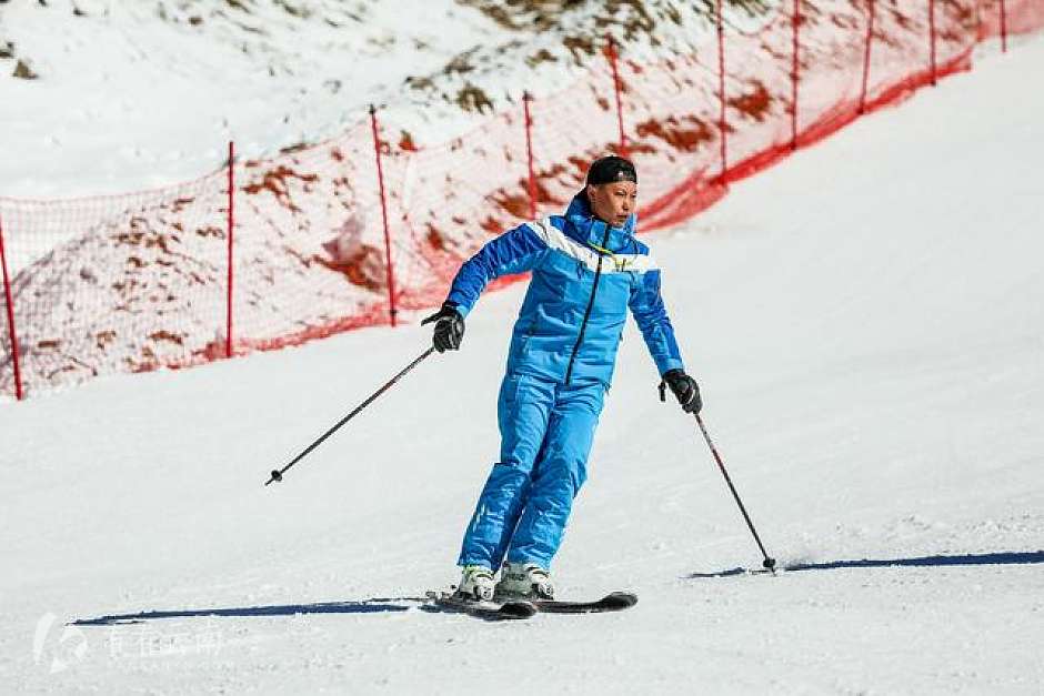 大海草山国际滑雪场