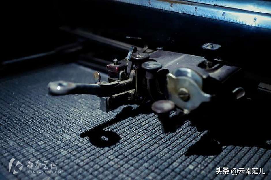 2019年，原昆明广播电台旧址里的打字机