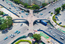 上帝视角看昆明这些人行天桥 一个比一个造型独特-看看云南