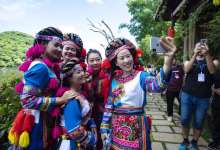 云南丘北仙人洞村，从“口袋村”嬗变为首富村-看看云南