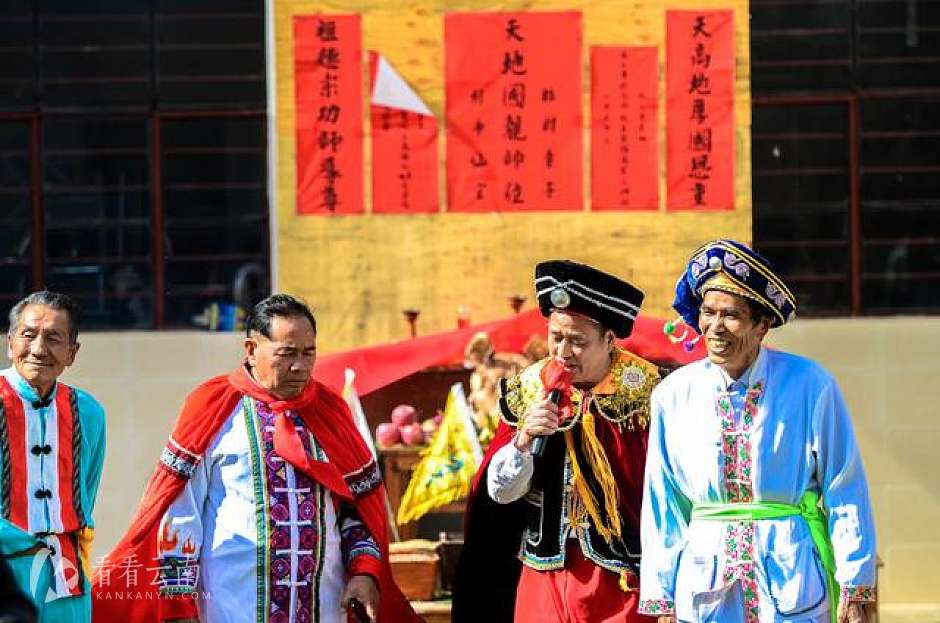 龙湖家人跨年饭活动现场实拍图