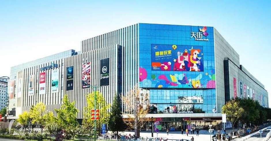 图为龙湖北京房山天街实景图