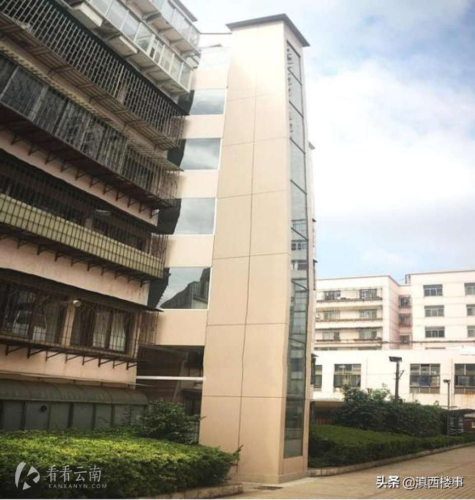 加装电梯的老旧小区（配图）