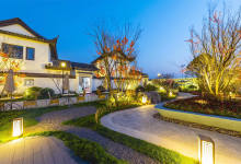 昆明“四水归堂”再造江南民居，宜良乡鸭湖借景重现水乡园林-看看云南