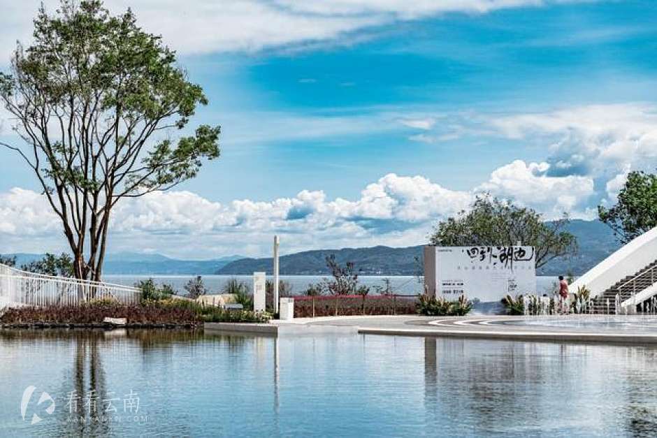 龙湖抚仙湖·星空小镇示范区实拍图