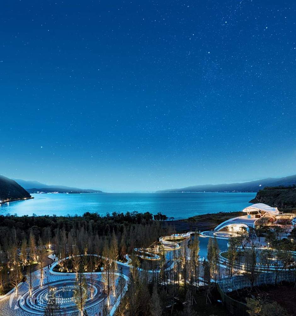 龙湖抚仙湖·星空小镇营销中心实拍图