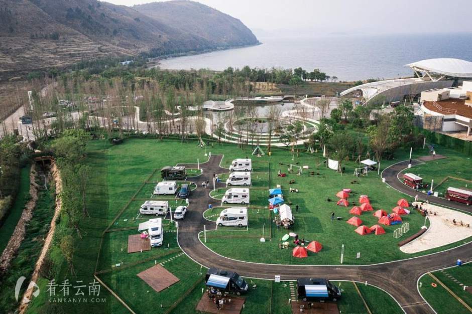 龙湖抚仙湖·星空小镇房车营地实拍图