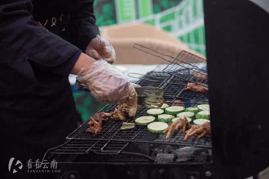 三千魔方样板间开放现场实拍图