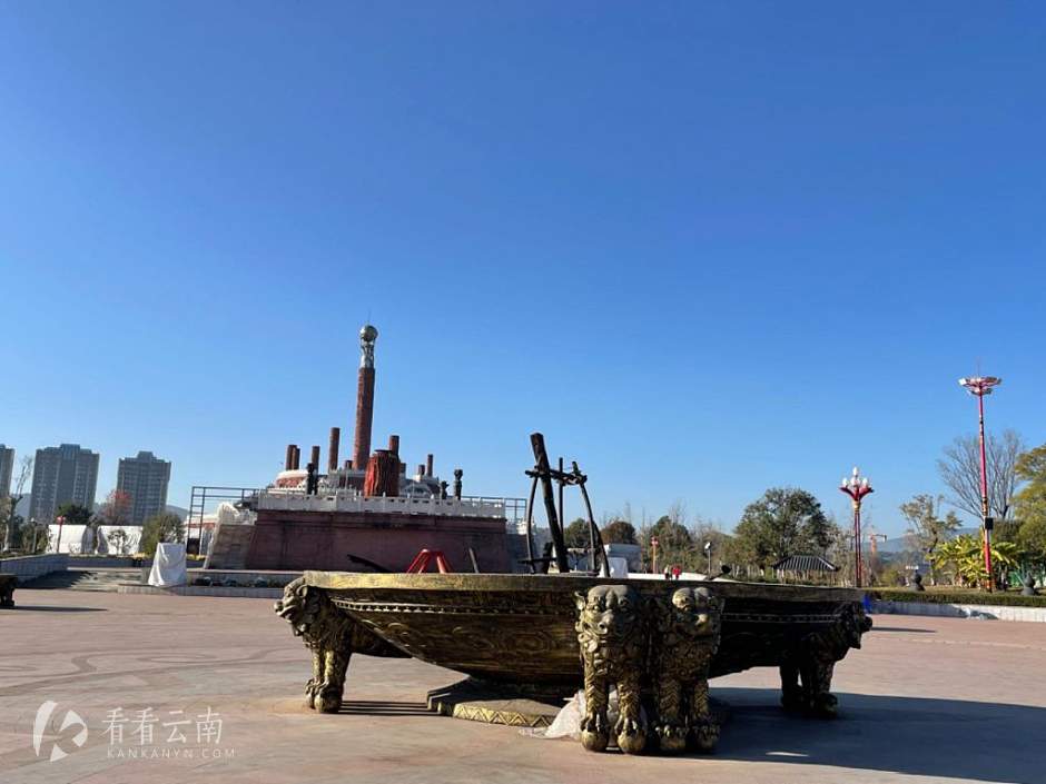 云南楚雄，彝族十月太阳历广场实景