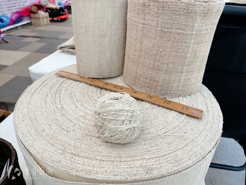 云南楚雄，火草布